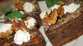 Moučník " -  moje dobrotka" s vanilkovou chalvou a tvarohem