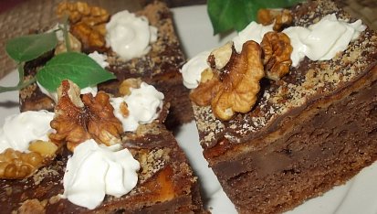 Moučník " -  moje dobrotka" s vanilkovou chalvou a tvarohem