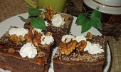 Moučník " -  moje dobrotka" s vanilkovou chalvou a tvarohem