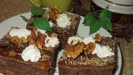 Moučník " -  moje dobrotka" s vanilkovou chalvou a tvarohem