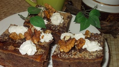 Moučník " -  moje dobrotka" s vanilkovou chalvou a tvarohem