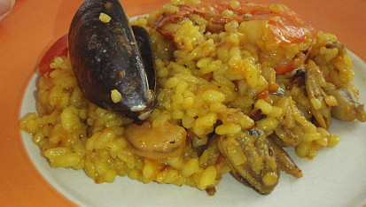 Paella s mořskými plody