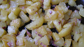 Pečený bramborový salát ( teplý)