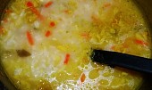 Rychlá zapražená rýžová polévka s kapustičkami-třeba když zbyde rýže, polévku vaříme 20 minut.....
