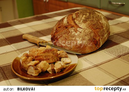 Škvarkovo-bramborový  chleba