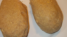 Sušenky z celozrnné mouky, karobu a medu