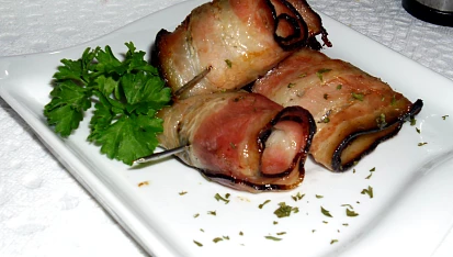 Švestky ve slanině