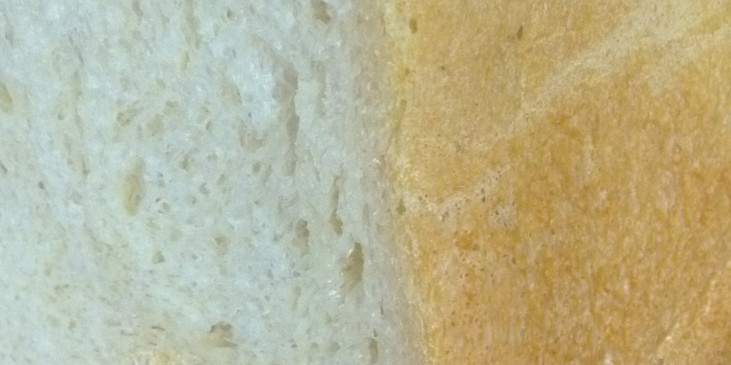 toustový chléb z domácí pekárny