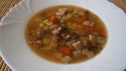 Uzená polévka, s bramborem