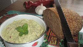 Avokádové guacamole