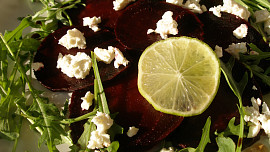 Carpaccio z pečené červené řepy