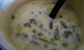 Fazolkovo-hrášková polévečka, dovařeno...