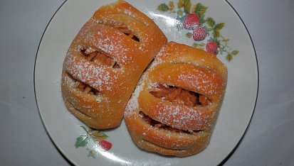 Jablkové šátečky z tvarohového těsta
