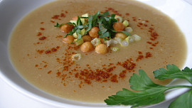 Krémová česneková cibulačka