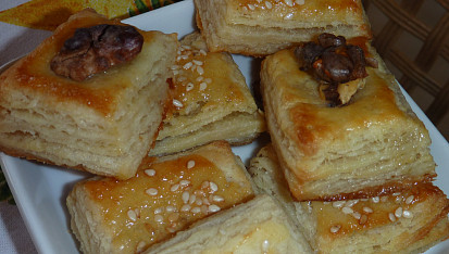 Mandlové  pagáčky - slavnostní, s orechom aj sezamom