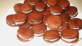 Otoč, oblíž, omliekuj -OREO