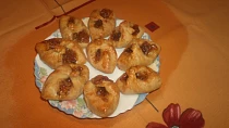 Škvarkovo-lekvárové šatôčky