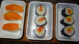 Sushi s lososem