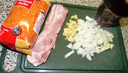Sváteční čočkovka