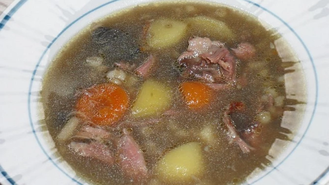 Sytá uzená polévka