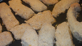 Tilapie s česnekem a tymiánem, smažená na plechu