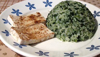 Tofu pěti vůní se špenátovou rýží