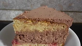 Bezlepkový pařížský dort s malinami