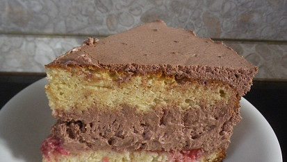 Bezlepkový pařížský dort s malinami