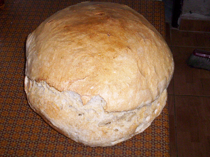 Chleba  z pravého kvásku, to je chlebík dneska pečený