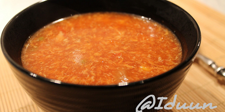 čínská "červená" polévka