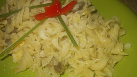 Citronové těstoviny s bazalkou a parmezánem