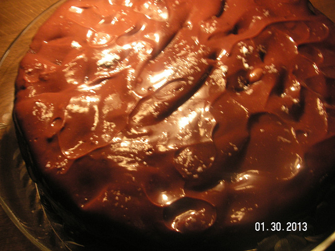 Čokoládový dort s červenou řepou