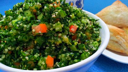Hrníčkový salát Tabbouleh