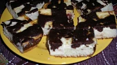 Koláč s tvarohem a marmeládou