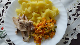 Kuř.stehna s bramborem a osmahnutou zeleninou