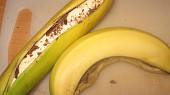 Pečený banán s čokoládou