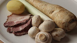 Petrželová krémová polévka se žampiony