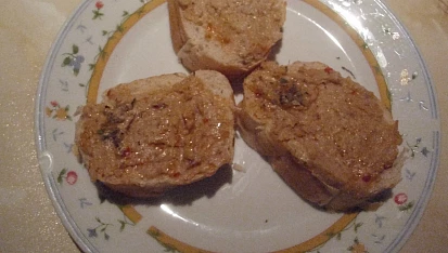 Škvarková pomazánka sterilovaná