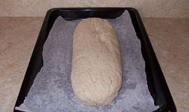 Těsto na  kmínový chléb z domácí pekárny