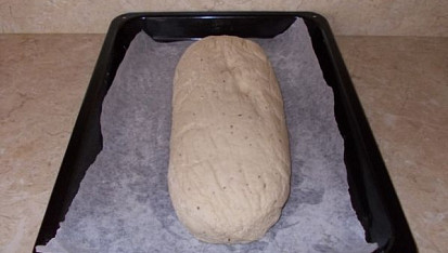 Těsto na  kmínový chléb z domácí pekárny