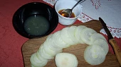 Cibulové mléko, suroviny: citron.šťáva, med, cibule, voda