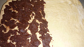 Čokoládový vrstvený pletenec, čokovrstva na polovici