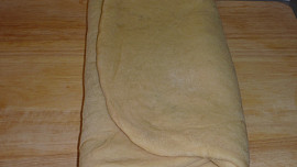 Čokoládový vrstvený pletenec