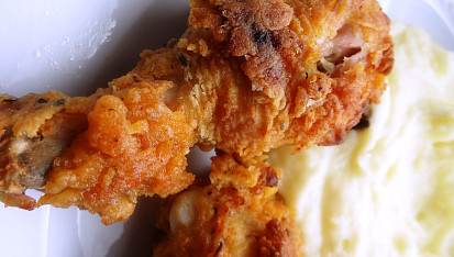Kuřecí menu na způsob KFC, ... dobrou chuť