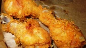 Kuřecí menu na způsob KFC, ... po usmažení na plech a šup do trouby