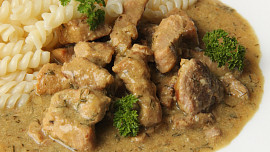 Masová směs v koprovo-dijonské omáčce s česnekem