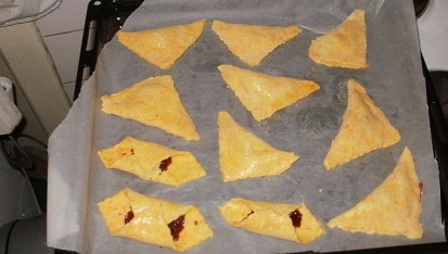 Mrkvové šátečky od Ivety, naplněné šátečky před upečením