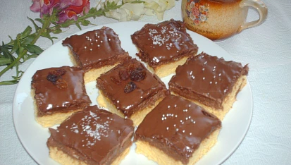 Nugátový zákusek