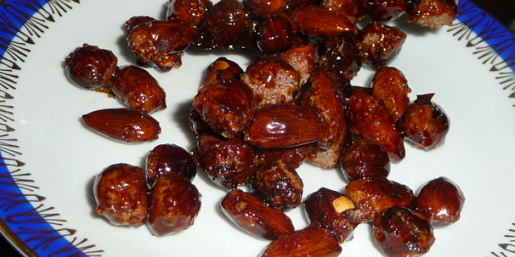 Ořechy v karamelu II.