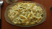 Penne se sýrovosmetanovou omáčkou a brokolicí